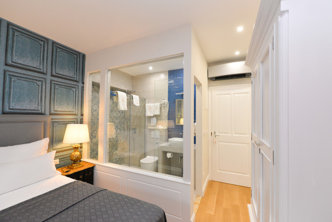 The Duke Split - luxury rooms for rent in the city center of Split Split
